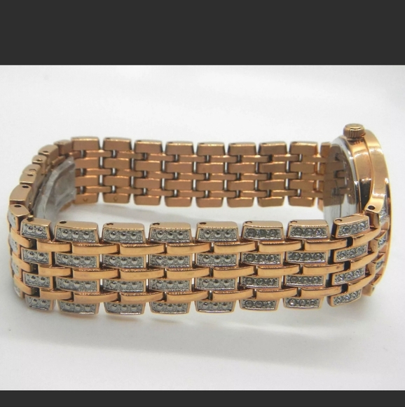 ***SOLD*** Bulova Phantom Quartz Crystal Embellished Ladies Watch 98L235 - Picture 6 of 8